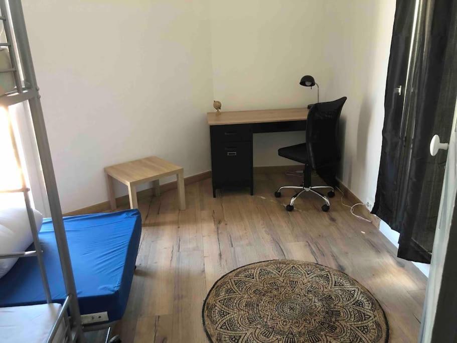 Appartement Spacieux Centre Ville 里沃萨尔特 外观 照片